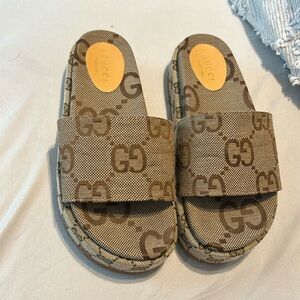 GUCCI PLATFORM SANDAL SLIDE